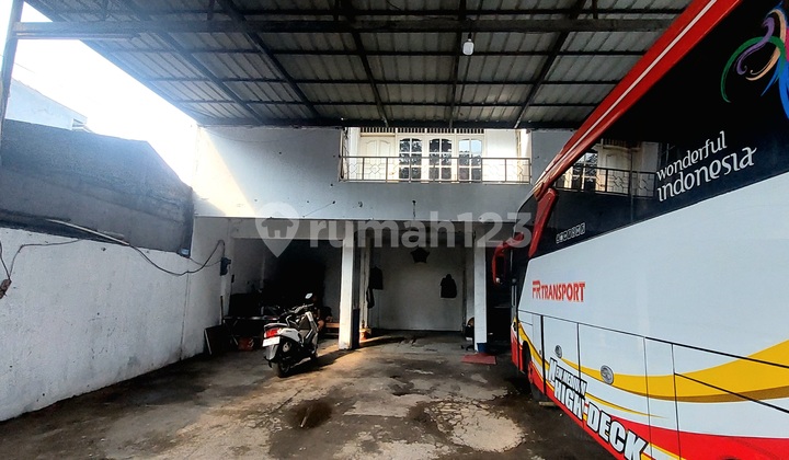 Ruang Usaha Komersil di Jl Raya Lenteng Agung, Jagakarsa. Dkt ke Margonda