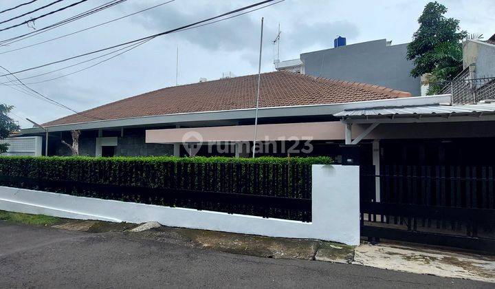 Rumah Apik Di Jl Bendi, Kebayoran Lama Utara. Dkt Ke Jl Iskandar Muda  2