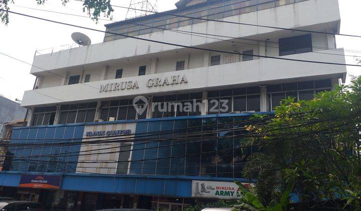 Gedung 5 Lantai di Jl Guntur, Setiabudi. Dkt ke Jl Sudirman & Menteng 1