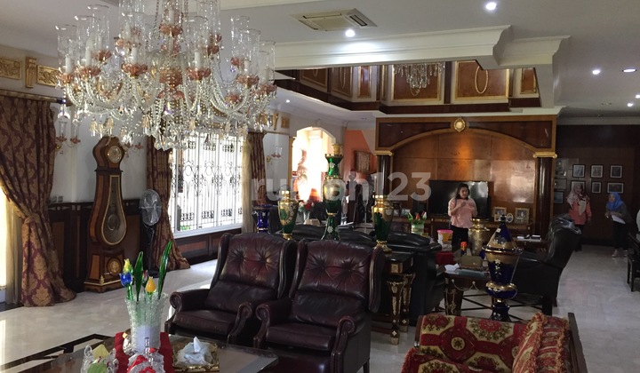 Rumah Mewah 2 Lantai Di Raffles Hills, Cibubur 2