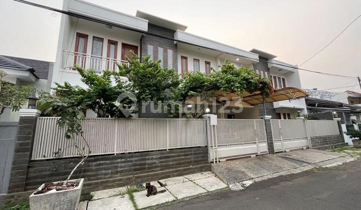 Rumah Apik 2 Lantai di Jl Kepodang Bintaro Sektor 2, Tangsel. Dkt Akses Tol Jkt- Serpong 2