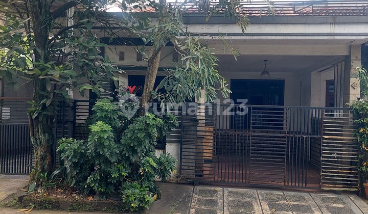 Affordable 1-Story House in Jatijajar Estate, Tapos. Close to Cinere Jagorawi Toll Road. 2
