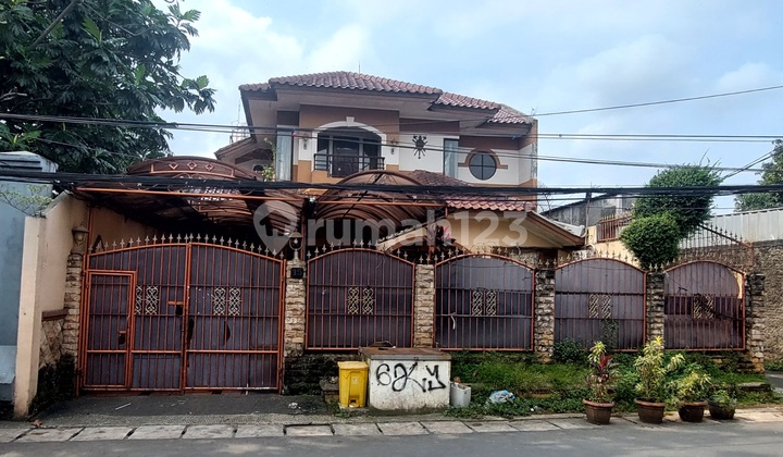 Rumah Murah 2 Lantai di Jl H Ali, Tengah, Kramat Jati. Dkt ke Ciracas