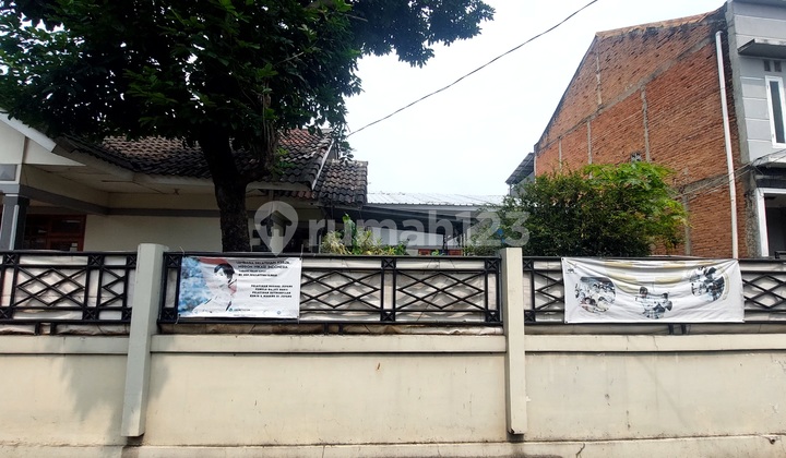 Rumah Lama 1 Lantai Di Jl Ampel, Sukmajaya. Dkt Ke Jl Bahagia Raya 2