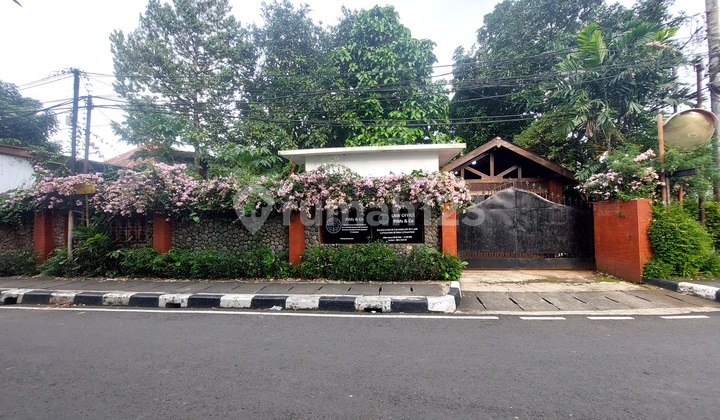 Rumah Lama Termurah di Jl Taman Amir Hamzah, Pegangsaan, Menteng. Dkt ke Matraman Rumah Lama Termurah di Jl Taman Amir Hamzah, Pegangsaan, Menteng. Dkt ke Matraman