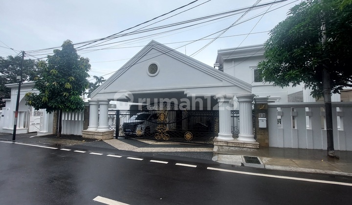 Rumah Mewah di Palem Kartika, Bambu Apus, Cipayung. Dkt ke Tol Jorr