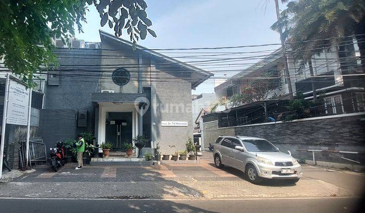 Rumah 2 Lantai Di Jl Bendungan Jatiluhur, Benhil. Dkt Ke Jl Gatot Subroto 2