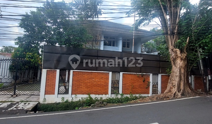 Rumah Lama 2 Lantai Di Jl Bangka 9, Mampang Prapatan. Dkt Ke Kemang Rumah Lama 2 Lantai Di Jl Bangka 9, Mampang Prapatan. Dkt Ke Kemang