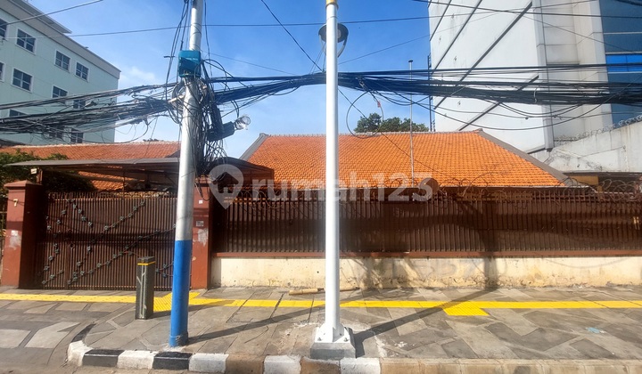 Rumah Lama Termurah di Kh Abdullah Syafei, Bukit Duri, Tebet. Dkt ke Jl Casablanca