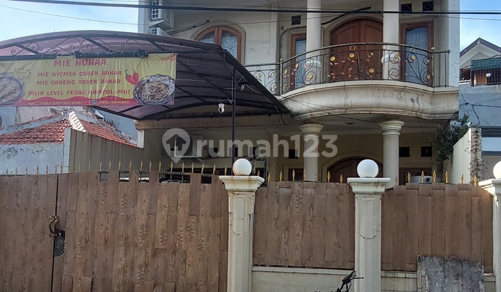 Rumah 2 Lantai Di Jl Galur Sari, Utan Kayu Selatan, Matraman. Dkt Ke Jl Pramuka 2