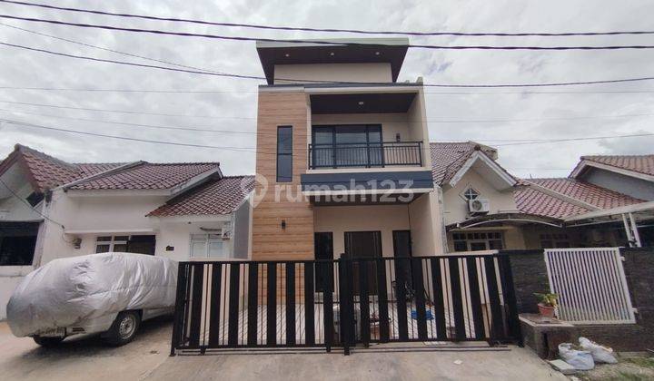 Rumah Desgin Keluarga Modern 4KT Dan 3 Km Lokasi Keren Lgs Huni di Melati Mas Serpong 1