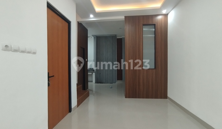 Terbanyak dicari Rumah Favorit 2 Lantai di Melati Mas 3KT & 3KM Full Renov, di Serpong  1