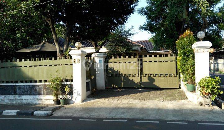 Rumah asri,tanah luas,komplek pertanian,pasar minggu 2