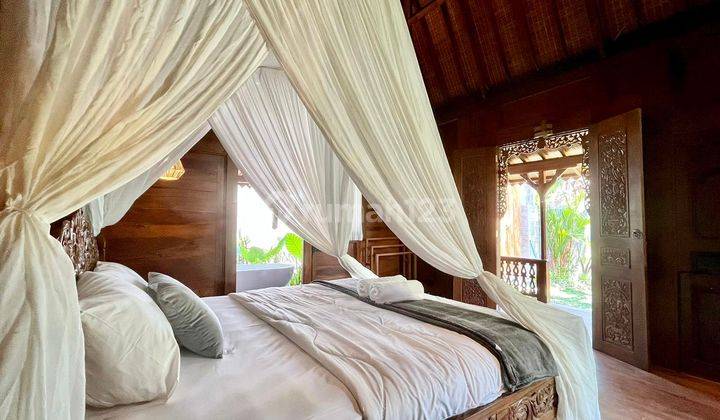 Nice single bed villa at ubud,fully furnished,full teakwood,cheap 2