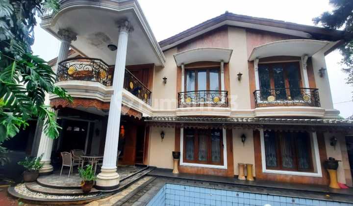 Rumah Lux,Jatipadang,Pasar Minggu,Swimpool,Asri,Dekat Toll,Halte 2