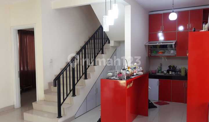 Grand Galaxy House, complete facilities, corner position, near a playground. 2