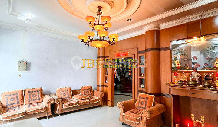 Dijual Rumah Siap Huni Furnished Komplek Cemara Hijau