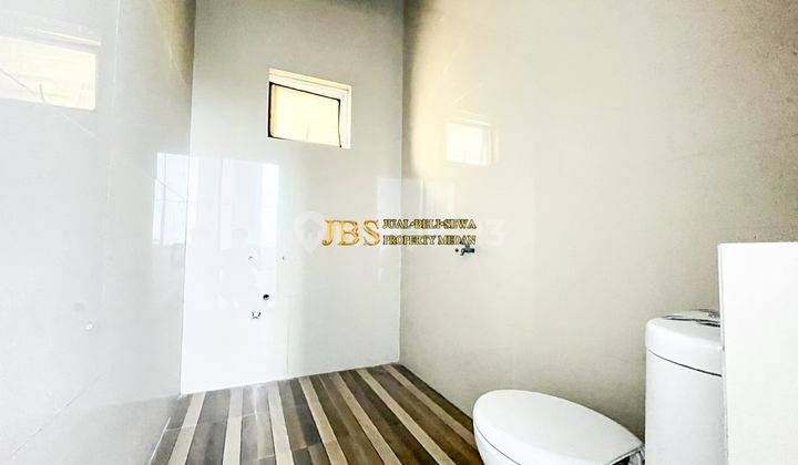 Dijual Villa Komplek De Casa Villa Jalan Asrama - Ringroad 2