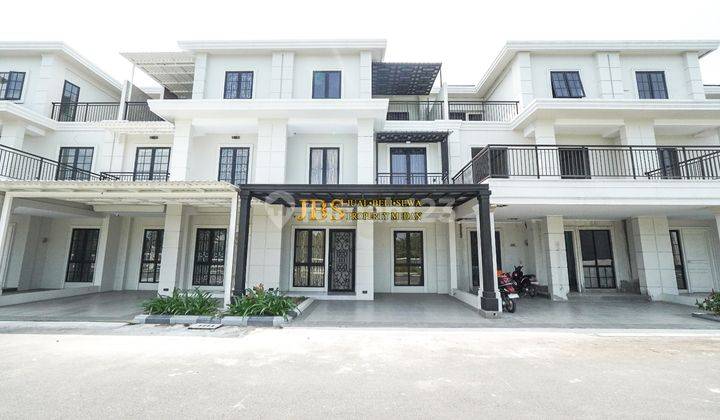 Dijual Villa Komplek Jewel Park Jalan Starban, Medan Polonia 1