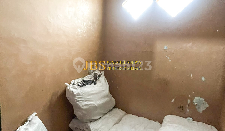 For Sale: Ruko (Inside Complex) Taman Jemadi Indah Complex