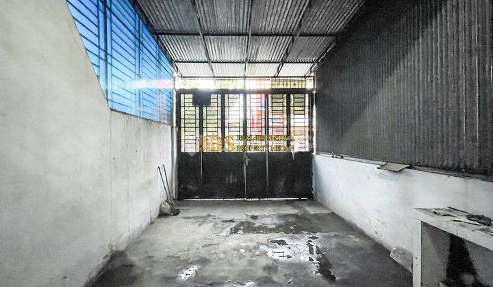 Dijual Ruko 3,5 Tingkat Siap Huni Jalan Gaharu, Medan 1