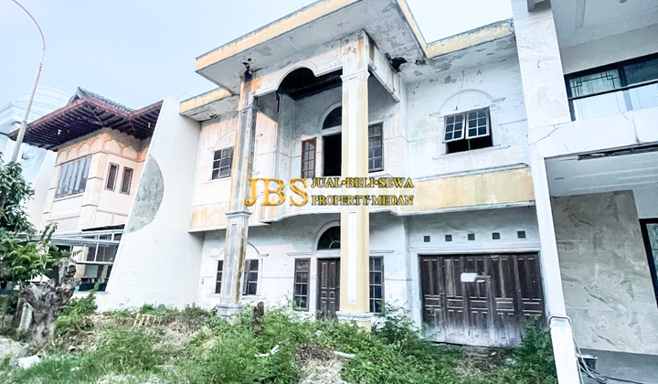 Dijual Rumah 2.5 Tingkat Komplek Cemara Asri Jalan Rajawali