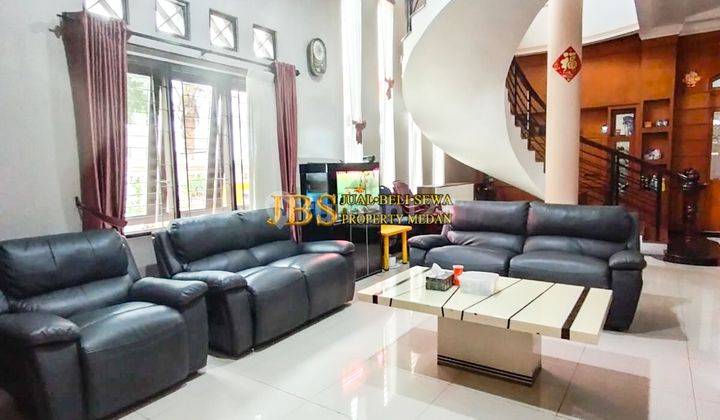 Dijual Villa Hook Komplek Cemara Asri Jalan Kemuning Medan 1