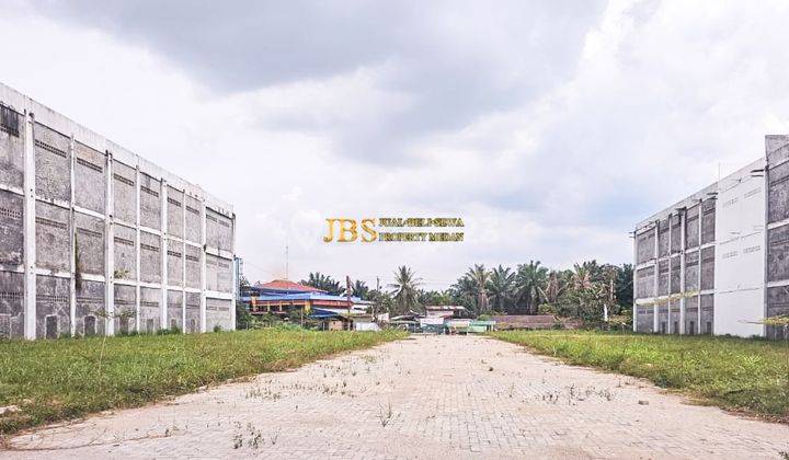 Disewakan Tanah Kosong Komplek Graha Metropolitan Jl. Kapten Sumarsono 1
