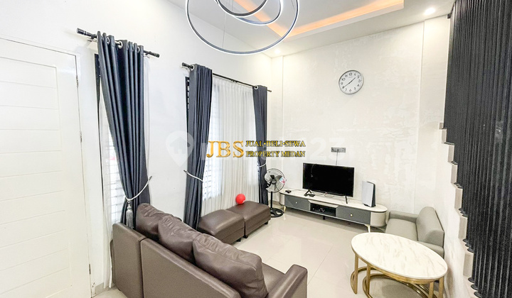 For Sale: House on Beringin Street, Cemara Cleveland - Journalist.