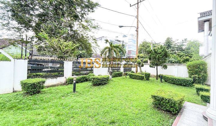 Limited Stock Dijual Villa Kondisi Siap Huni Jalan Multatuli 2