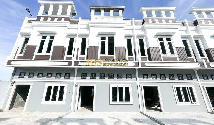 Dijual Villa Hook Komplek Mentari Somerset Jalan Surya Haji 1