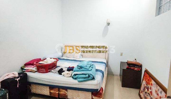 Dijual Rumah 2,5 Tingkat di Komplek Cemara Asri Jalan Kiwi 2