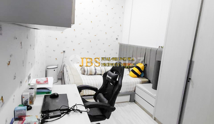 Dijual Villa 2.5 Tingkat Siap Huni Komplek Cemara Asri Jalan Orchid 2