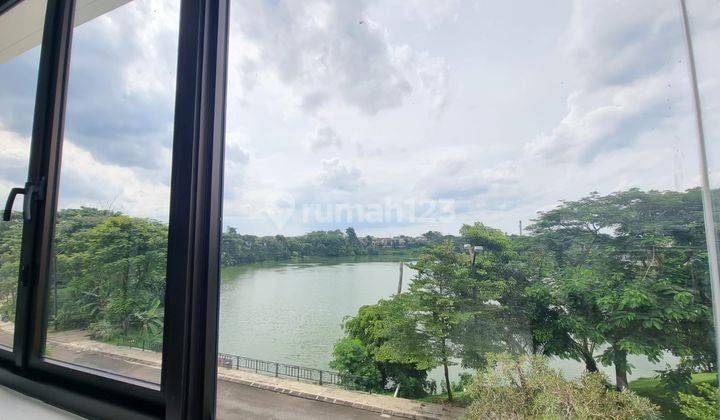 Rumah Bagus View Danau Dekat Dengan Tol di Serenade Lake Serpong 2