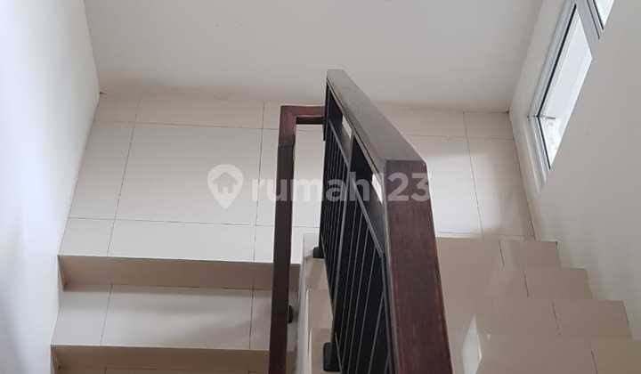 Rumah Bagus Siap Huni di Cluster Bohemia Gading Serpong 5