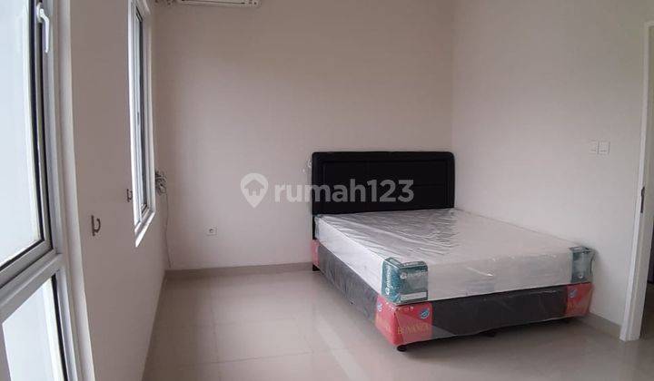 Rumah Bagus Full Furnish di Cluster Bohemia Gading Serpong 7