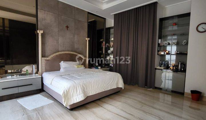 Rumah Mewah Full Furnish di Lokasi Terbaik Alam Sutera 6