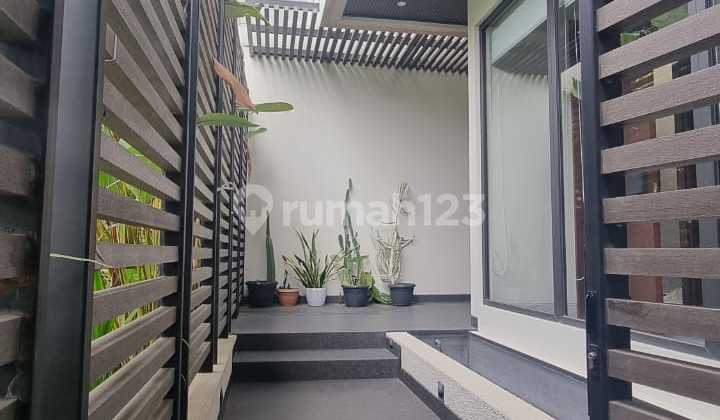 Rumah Mewah Sudah Full Renovasi Siap Huni Di Sutera Victoria 6