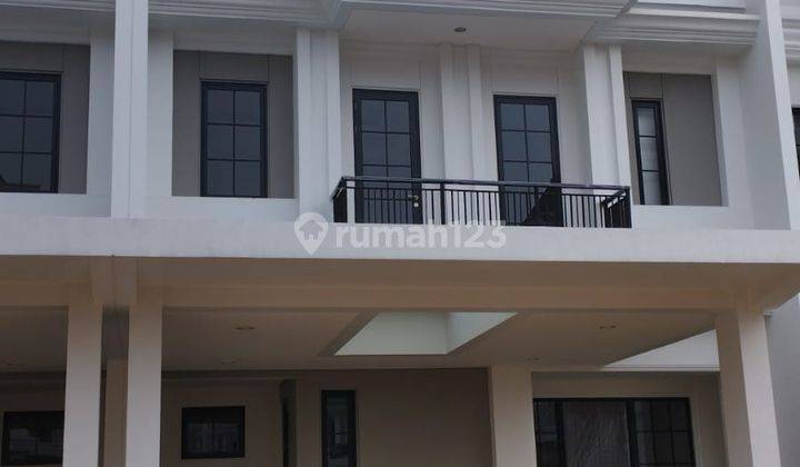 Rumah Baru 3 Lantai Siap Huni di Cluster Winona Alam Sutera 2