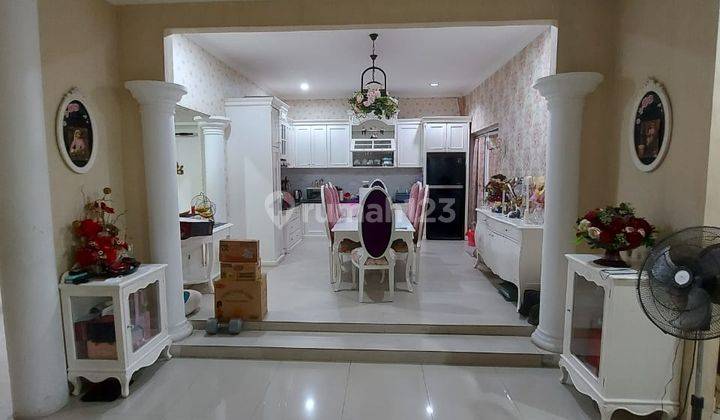 Rumah Bagus Cantik Furnished di Cluster Alicante Gading Serpong 1