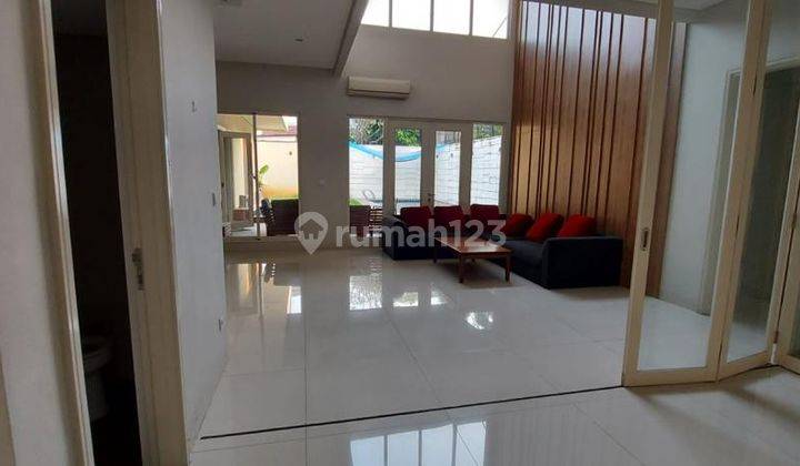 Rumah Mewah Siap Huni Ada Pool Di Alam Sutera Tangerang 1