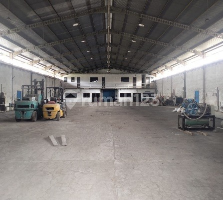 GUDANG SIAP PAKAI AKSES CONTAINER 40FT DI PINGGIR JALAN CIKANDE