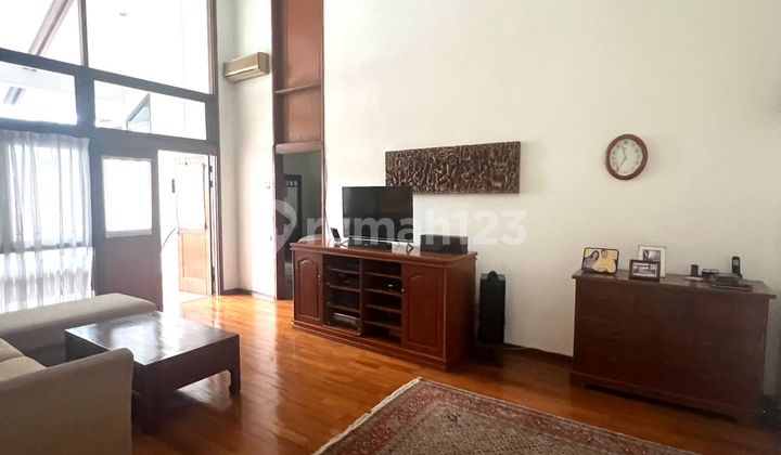 House in Bukit Terrace Golf Bsd City, Semi Furnished, Private Pool 2