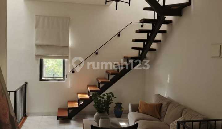 Neo Catalonia BSD City 3 Lantai, Furnished, Type Master 2