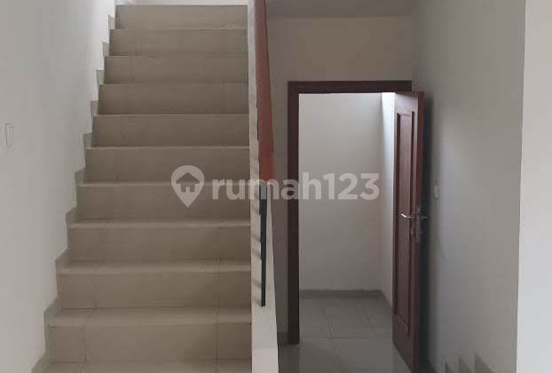 Orange Silk, Alam Sutera, Certificate of Ownership. Ready to Occupy. 2