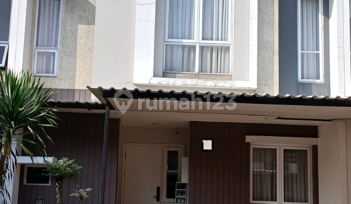 Ready-to-Live House in Gading Serpong, Freehold Title, Furnished