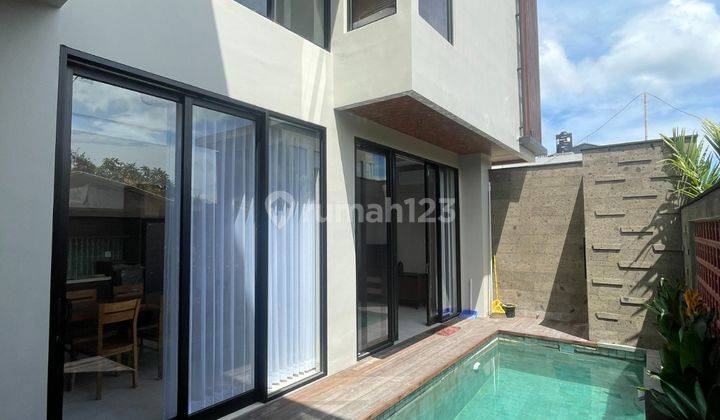 Villa for sale on Jl. Tulang Wood, Teratai Grand Village, Bali 1