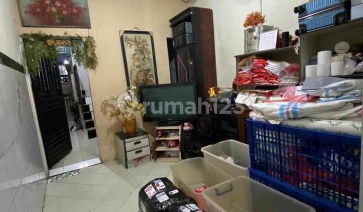 Dijual Ruko di Pinggir Jalan Raya, Jakarta Selatan 