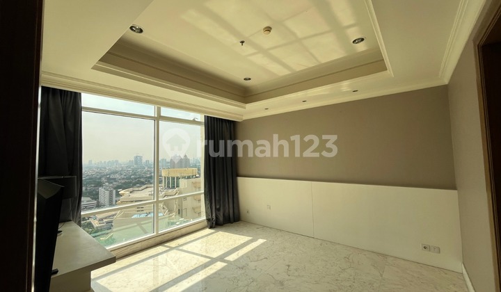 For Rent: Botanica Apartment