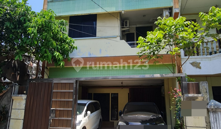 Dijual Rumah di Jl. Laksana